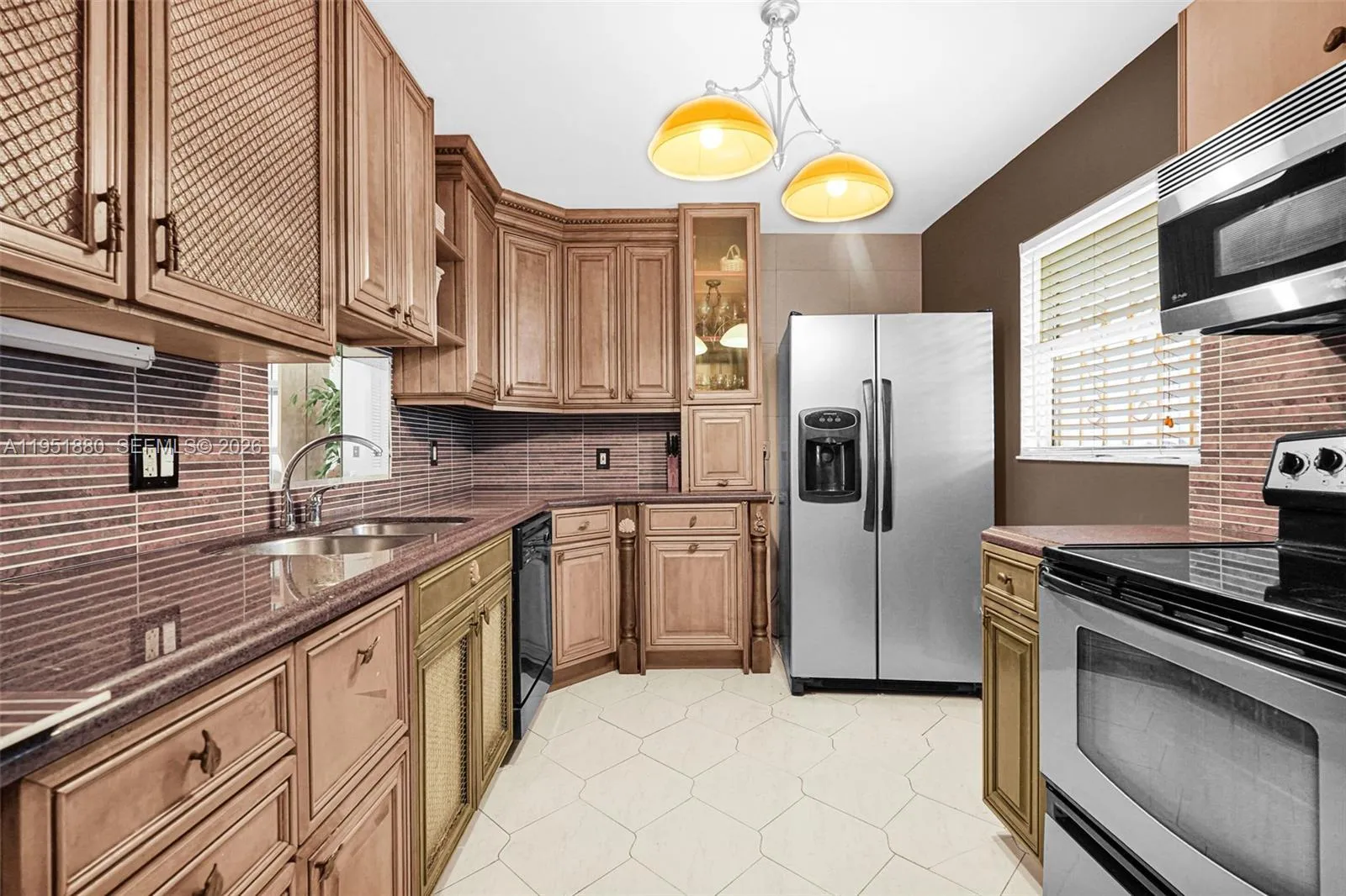 314 Se 10th St 103, Dania Beach, Florida 33004, Dania Beach, Florida 33004, 2 Bedrooms Bedrooms, ,2 BathroomsBathrooms,Residential,For Sale,314 Se 10th St 103, Dania Beach, Florida 33004,A11951880