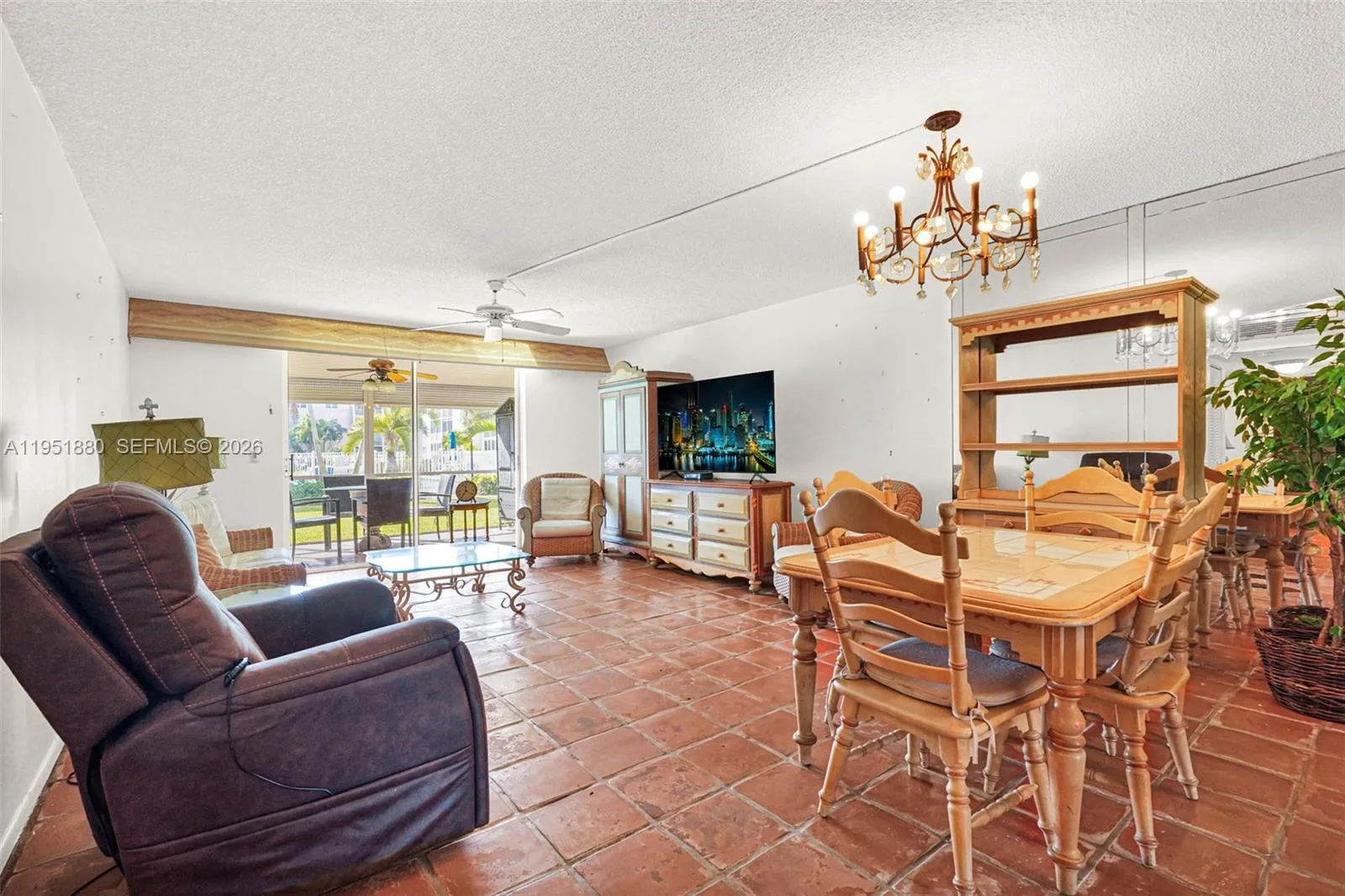 314 Se 10th St 103, Dania Beach, Florida 33004, Dania Beach, Florida 33004, 2 Bedrooms Bedrooms, ,2 BathroomsBathrooms,Residential,For Sale,314 Se 10th St 103, Dania Beach, Florida 33004,A11951880