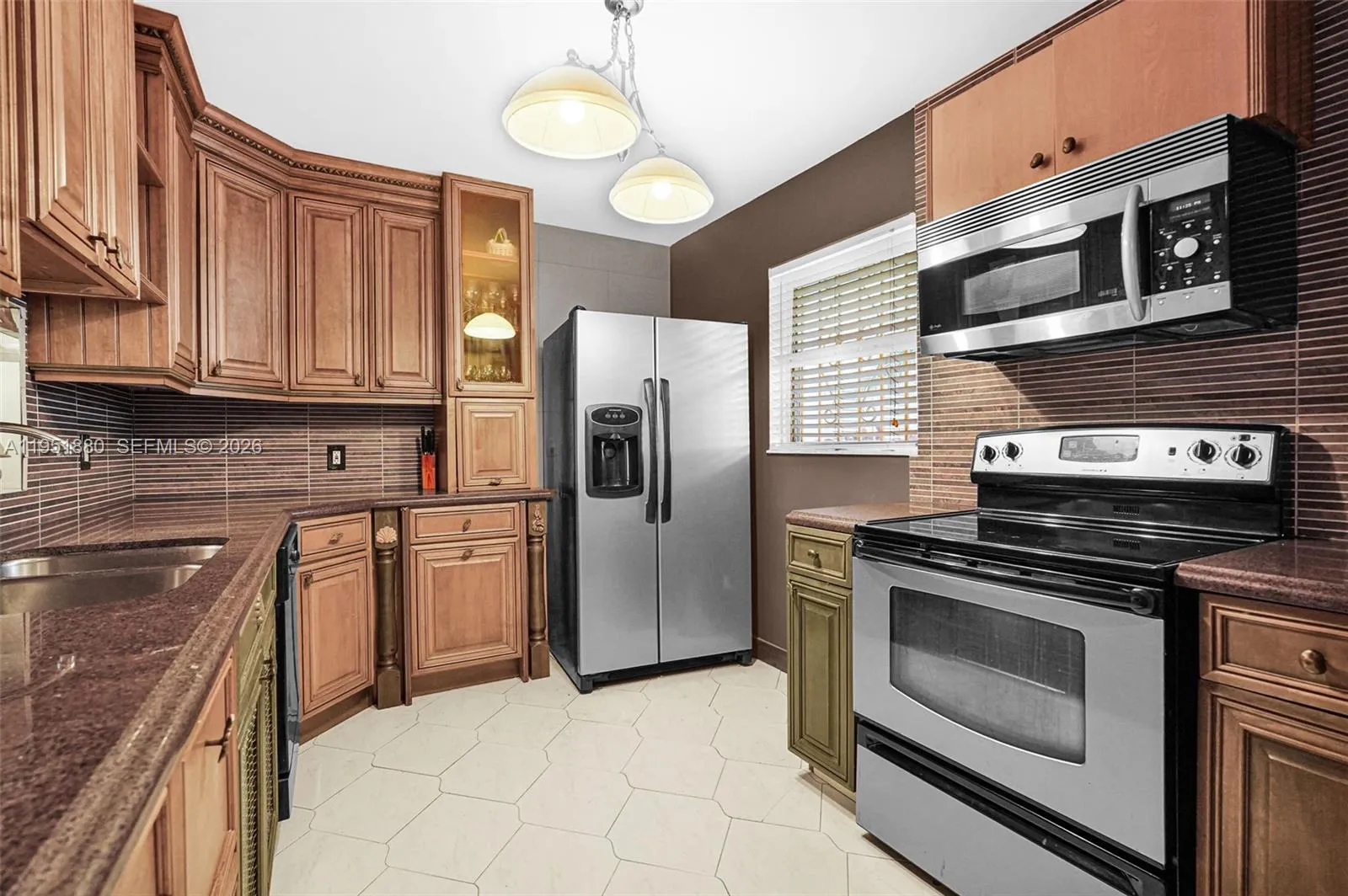 314 Se 10th St 103, Dania Beach, Florida 33004, Dania Beach, Florida 33004, 2 Bedrooms Bedrooms, ,2 BathroomsBathrooms,Residential,For Sale,314 Se 10th St 103, Dania Beach, Florida 33004,A11951880