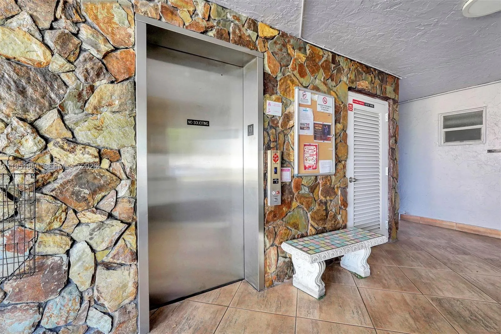 314 Se 10th St 103, Dania Beach, Florida 33004, Dania Beach, Florida 33004, 2 Bedrooms Bedrooms, ,2 BathroomsBathrooms,Residential,For Sale,314 Se 10th St 103, Dania Beach, Florida 33004,A11951880