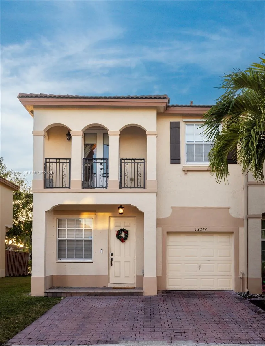 13276 Sw 128th Psge, Miami, Florida 33186, Miami, Florida 33186, 3 Bedrooms Bedrooms, ,2 BathroomsBathrooms,Residential,For Sale,13276 Sw 128th Psge, Miami, Florida 33186,A11953369