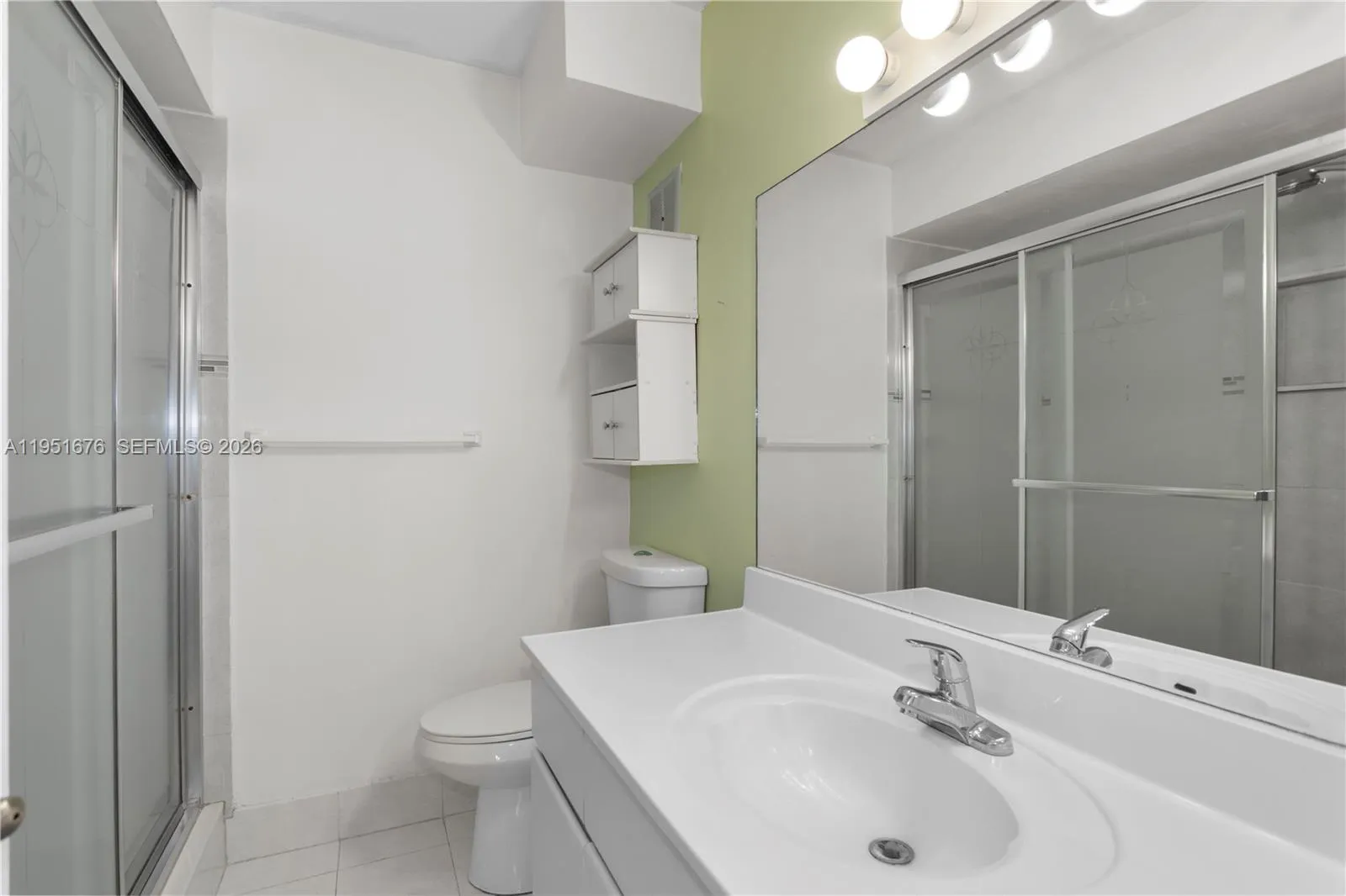 100 Lakeview Dr 108, Weston, Florida 33326, Weston, Florida 33326, 1 Bedroom Bedrooms, ,1 BathroomBathrooms,Residential,For Sale,100 Lakeview Dr 108, Weston, Florida 33326,A11951676