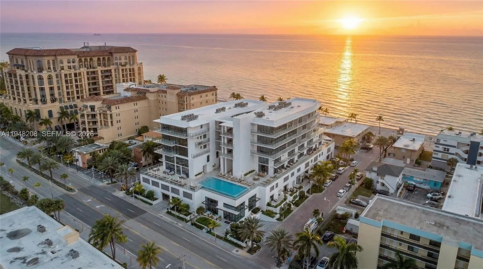 Hollywood, Florida 33019, 3 Bedrooms Bedrooms, ,2 BathroomsBathrooms,Residential,For Sale,A11948208