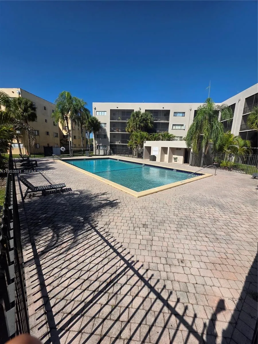 8600 Sw 133rd Ave Rd 424, Miami, Florida 33183, Miami, Florida 33183, 2 Bedrooms Bedrooms, ,2 BathroomsBathrooms,Residential Lease,For Rent,8600 Sw 133rd Ave Rd 424, Miami, Florida 33183,A11953891