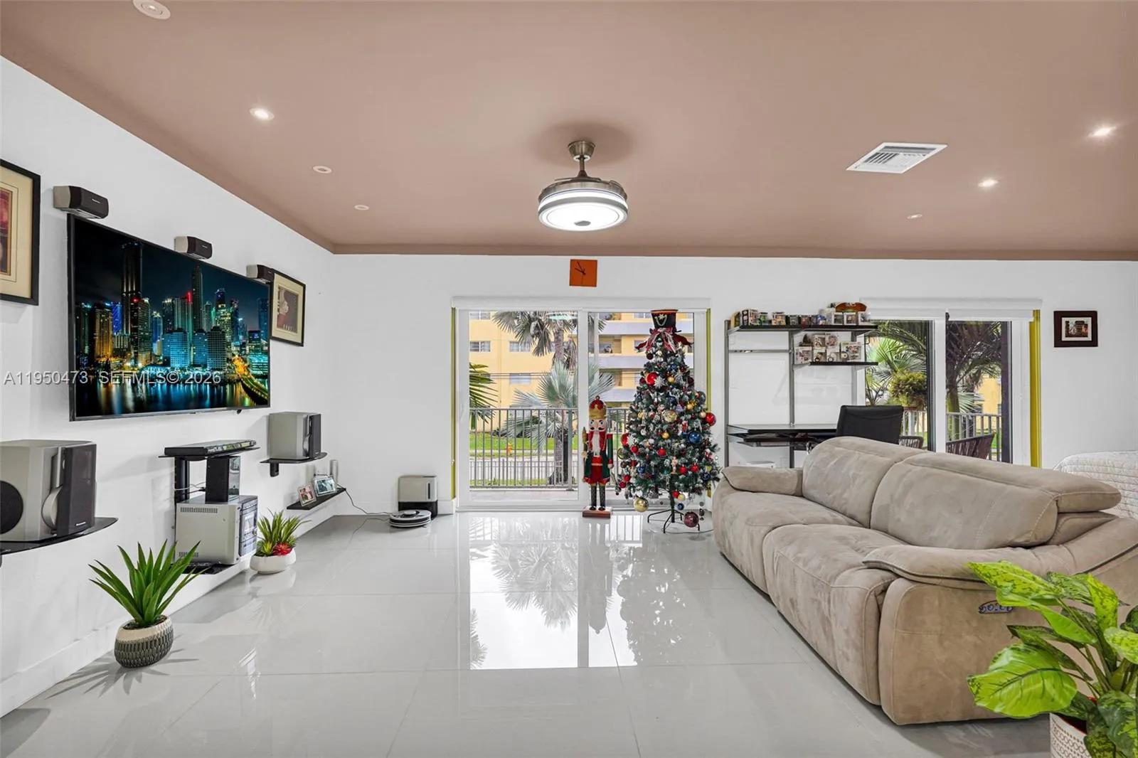 7401 Sw 82nd St 202s, Miami, Florida 33143, Miami, Florida 33143, 1 Bedroom Bedrooms, ,1 BathroomBathrooms,Residential,For Sale,7401 Sw 82nd St 202s, Miami, Florida 33143,A11950473