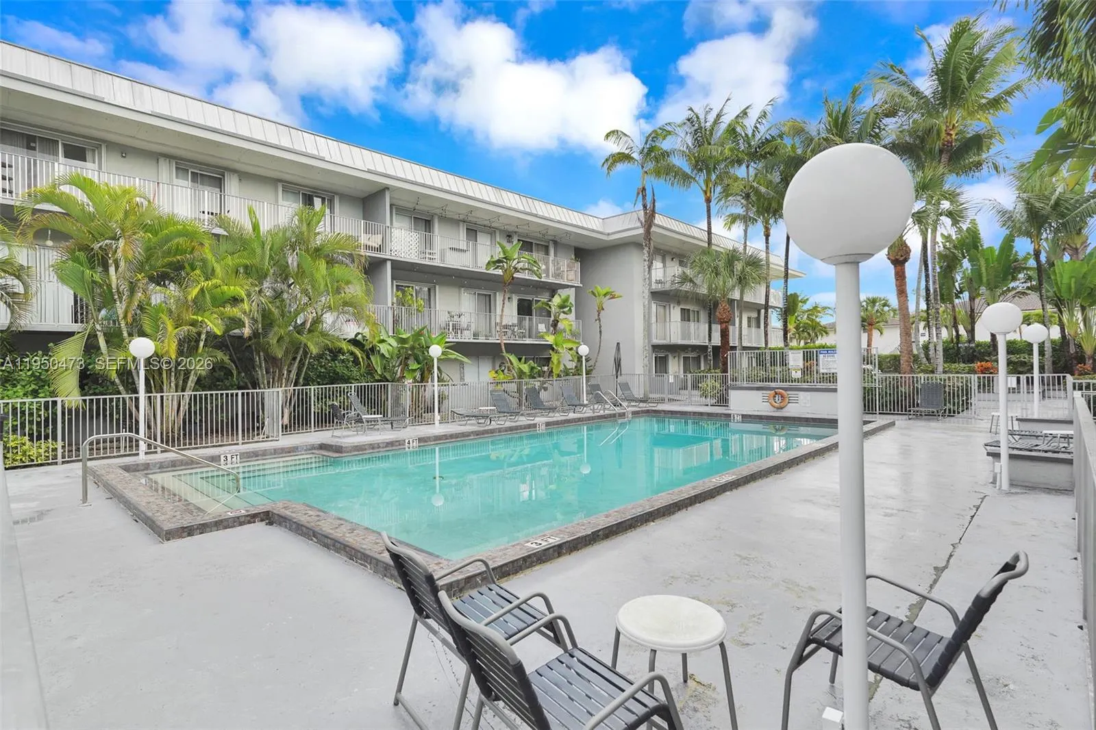 7401 Sw 82nd St 202s, Miami, Florida 33143, Miami, Florida 33143, 1 Bedroom Bedrooms, ,1 BathroomBathrooms,Residential,For Sale,7401 Sw 82nd St 202s, Miami, Florida 33143,A11950473