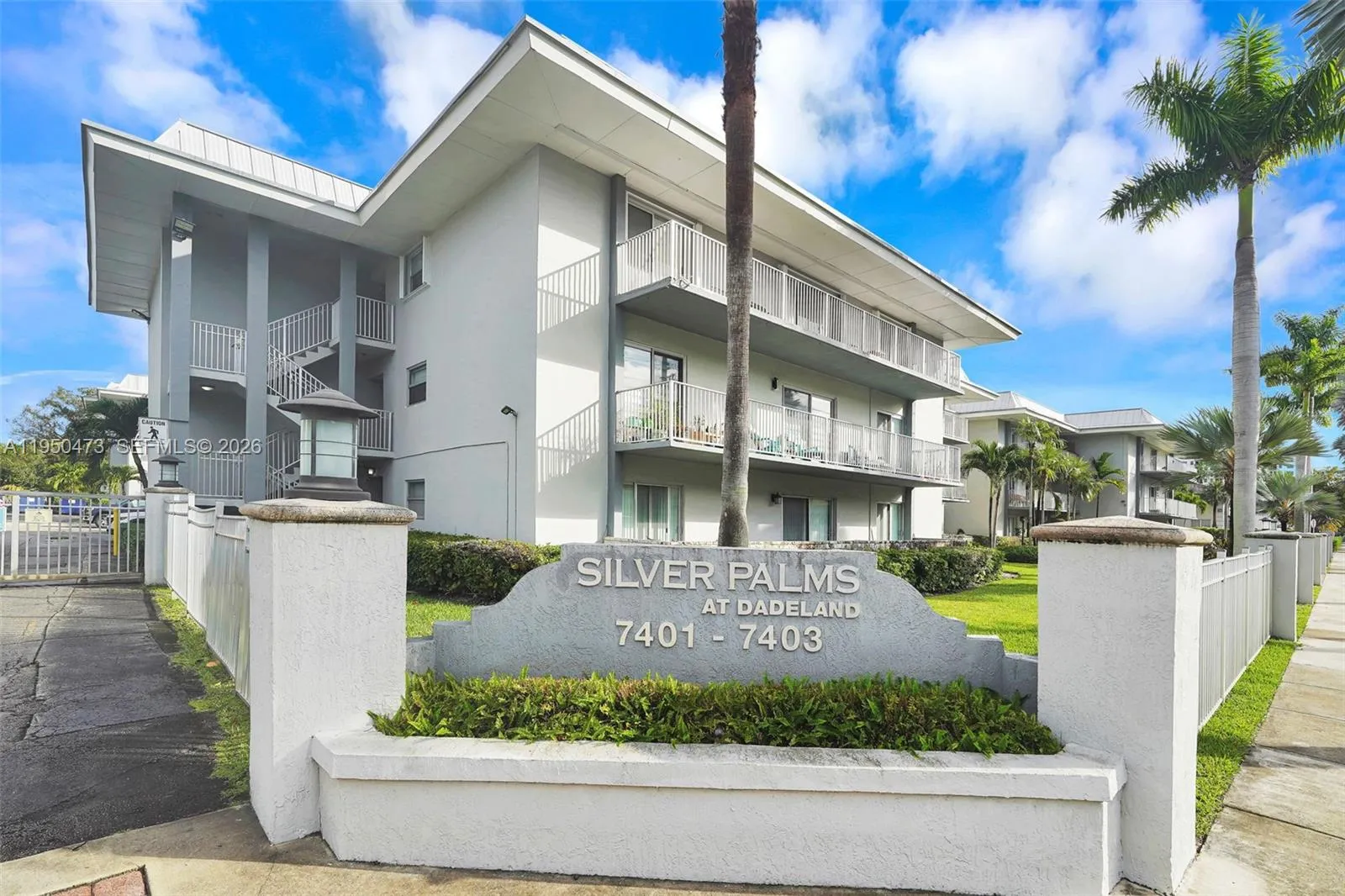 7401 Sw 82nd St 202s, Miami, Florida 33143, Miami, Florida 33143, 1 Bedroom Bedrooms, ,1 BathroomBathrooms,Residential,For Sale,7401 Sw 82nd St 202s, Miami, Florida 33143,A11950473