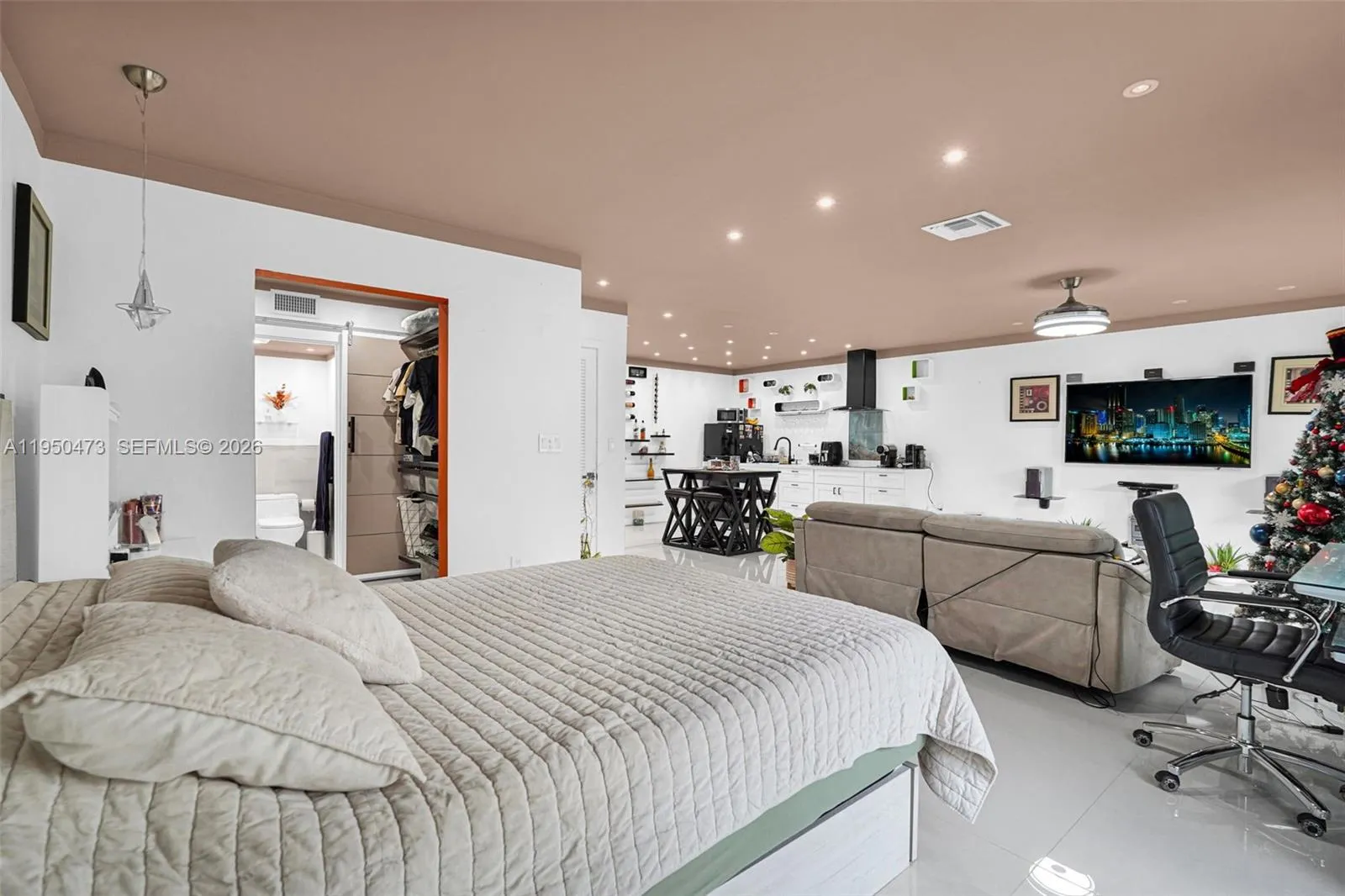 7401 Sw 82nd St 202s, Miami, Florida 33143, Miami, Florida 33143, 1 Bedroom Bedrooms, ,1 BathroomBathrooms,Residential,For Sale,7401 Sw 82nd St 202s, Miami, Florida 33143,A11950473