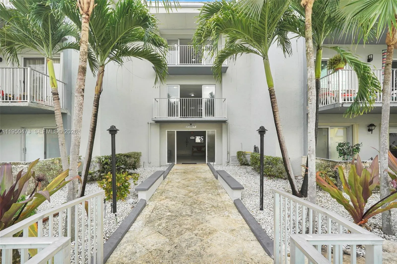 7401 Sw 82nd St 202s, Miami, Florida 33143, Miami, Florida 33143, 1 Bedroom Bedrooms, ,1 BathroomBathrooms,Residential,For Sale,7401 Sw 82nd St 202s, Miami, Florida 33143,A11950473