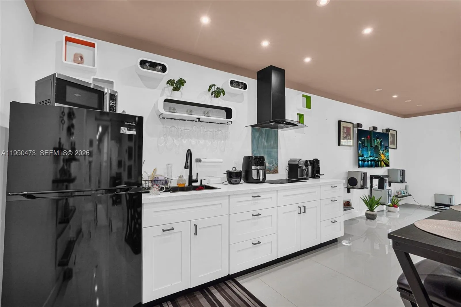 7401 Sw 82nd St 202s, Miami, Florida 33143, Miami, Florida 33143, 1 Bedroom Bedrooms, ,1 BathroomBathrooms,Residential,For Sale,7401 Sw 82nd St 202s, Miami, Florida 33143,A11950473