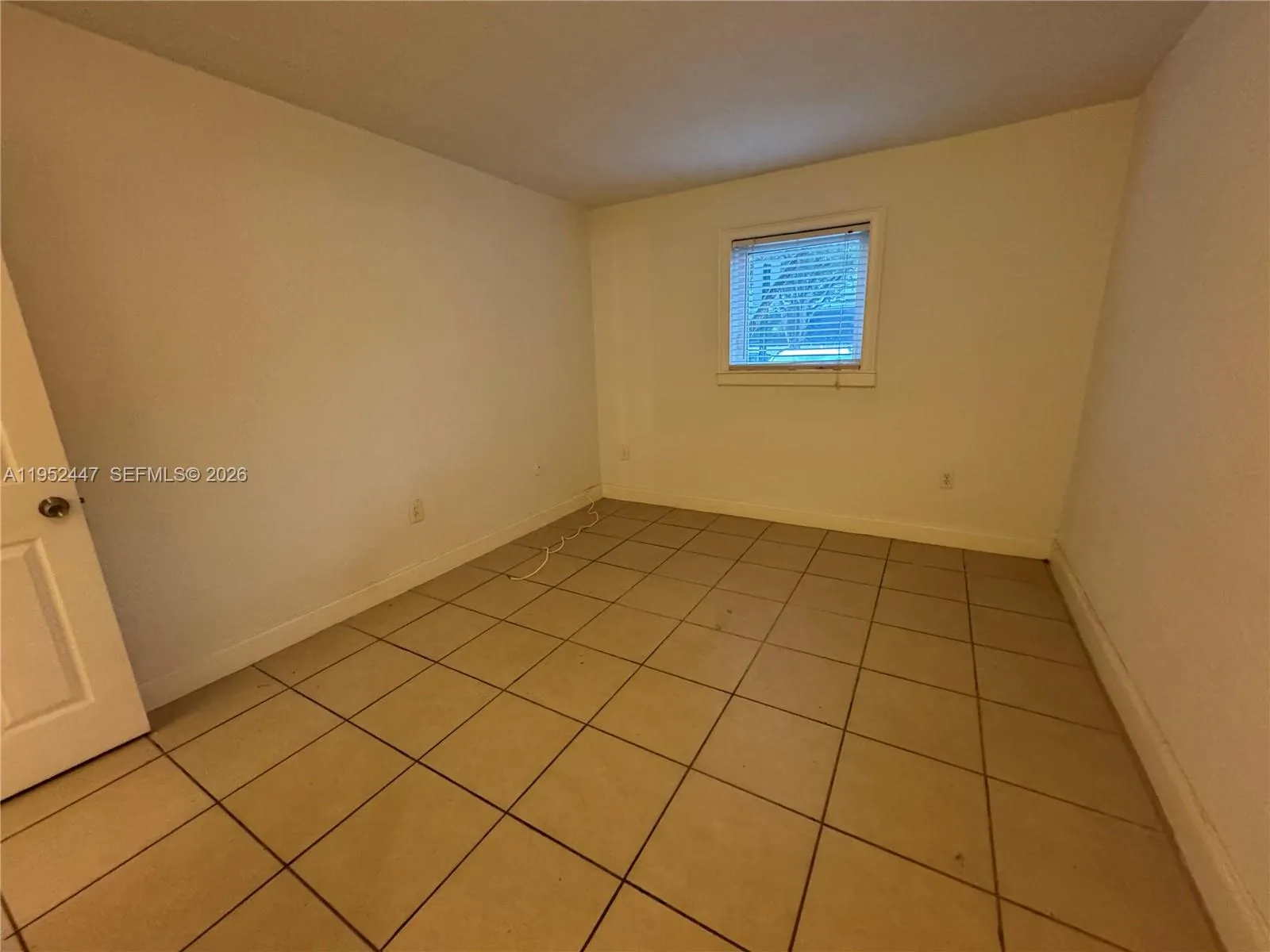 8605 Sw 68th Ct 4, Pinecrest, Florida 33156, Pinecrest, Florida 33156, 2 Bedrooms Bedrooms, ,1 BathroomBathrooms,Residential Lease,For Rent,8605 Sw 68th Ct 4, Pinecrest, Florida 33156,A11952447