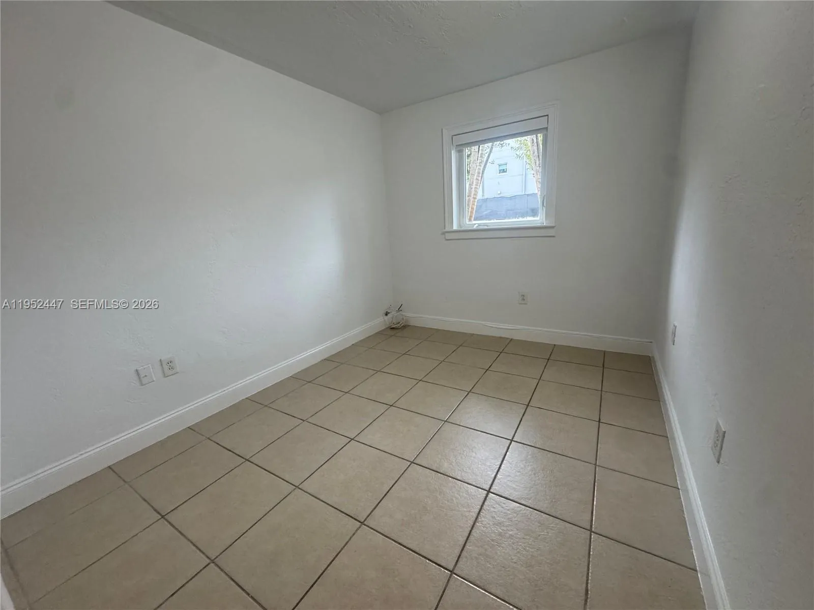 8605 Sw 68th Ct 4, Pinecrest, Florida 33156, Pinecrest, Florida 33156, 2 Bedrooms Bedrooms, ,1 BathroomBathrooms,Residential Lease,For Rent,8605 Sw 68th Ct 4, Pinecrest, Florida 33156,A11952447