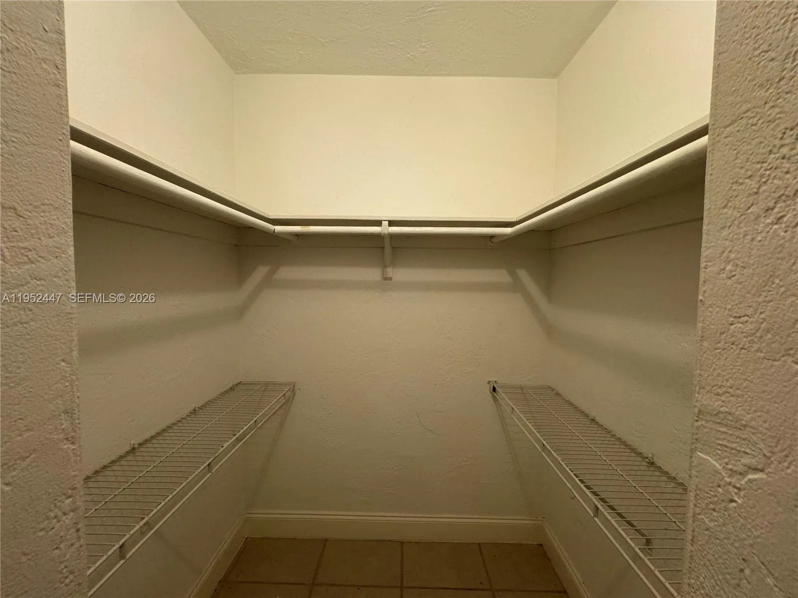 8605 Sw 68th Ct 4, Pinecrest, Florida 33156, Pinecrest, Florida 33156, 2 Bedrooms Bedrooms, ,1 BathroomBathrooms,Residential Lease,For Rent,8605 Sw 68th Ct 4, Pinecrest, Florida 33156,A11952447