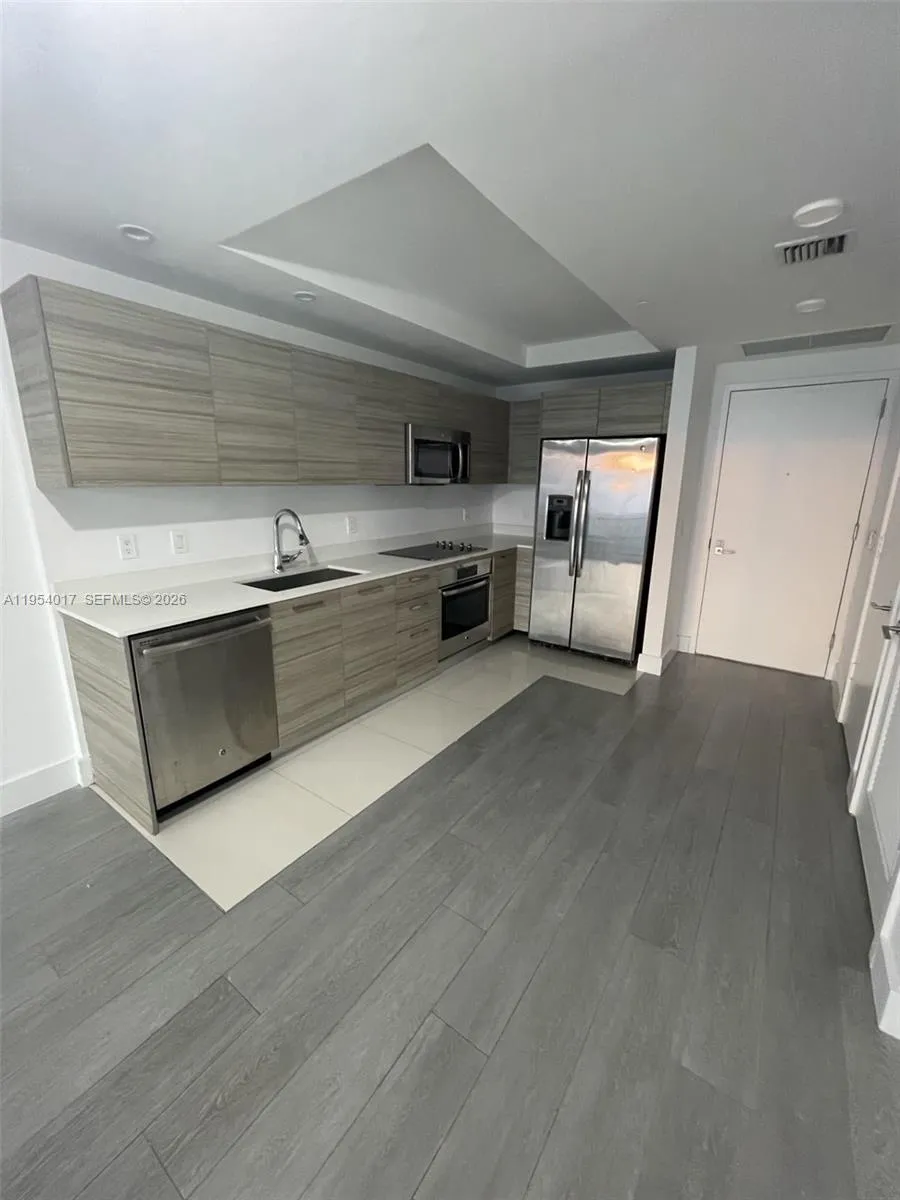 121 Ne 34th St 2110, Miami, Florida 33137, Miami, Florida 33137, 1 Bedroom Bedrooms, ,1 BathroomBathrooms,Residential,For Sale,121 Ne 34th St 2110, Miami, Florida 33137,A11954017