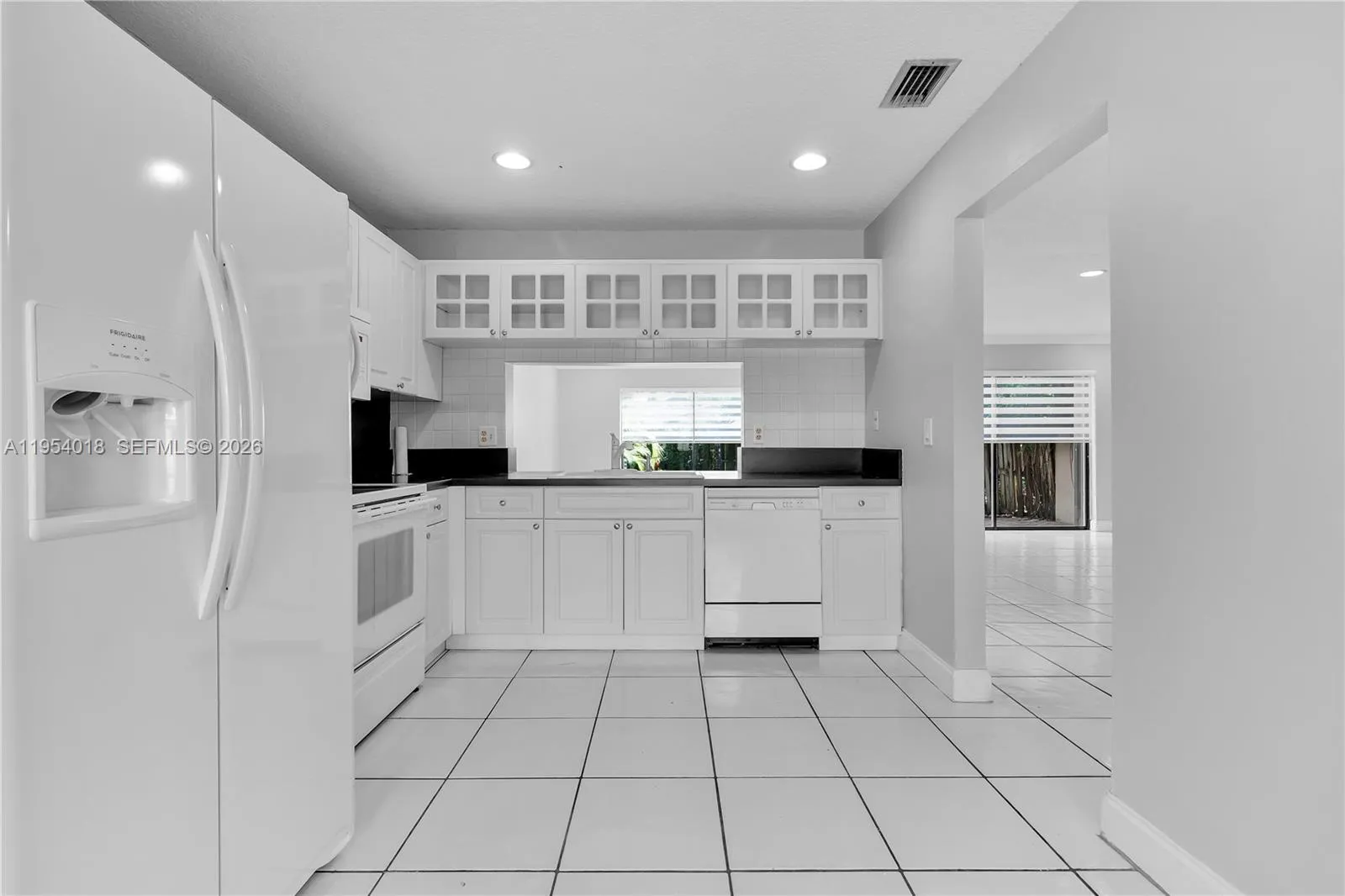 11668 Sw 91st Ter 11668, Miami, Florida 33176, Miami, Florida 33176, 3 Bedrooms Bedrooms, ,2 BathroomsBathrooms,Residential Lease,For Rent,11668 Sw 91st Ter 11668, Miami, Florida 33176,A11954018