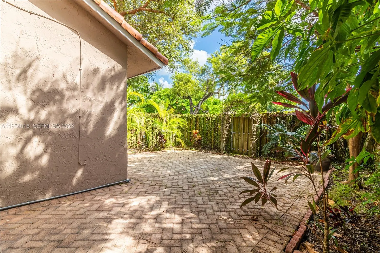 11668 Sw 91st Ter 11668, Miami, Florida 33176, Miami, Florida 33176, 3 Bedrooms Bedrooms, ,2 BathroomsBathrooms,Residential Lease,For Rent,11668 Sw 91st Ter 11668, Miami, Florida 33176,A11954018