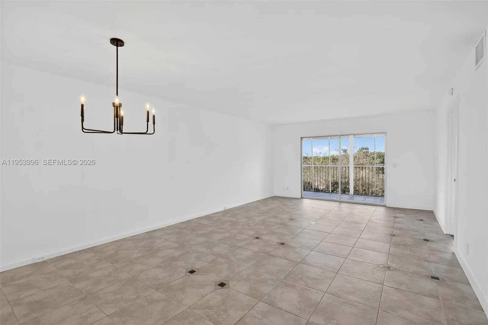 12601 Sw 13th St 411g, Pembroke Pines, Florida 330, Pembroke Pines, Florida 33027, 2 Bedrooms Bedrooms, ,2 BathroomsBathrooms,Residential,For Sale,12601 Sw 13th St 411g, Pembroke Pines, Florida 330,A11953996