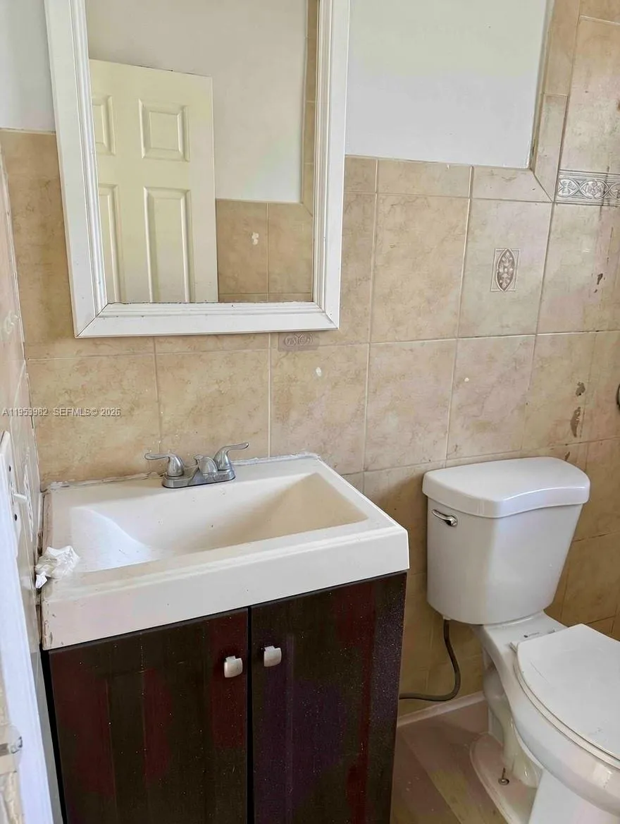 413 Nw 63rd St, Miami, Florida 33150, Miami, Florida 33150, 2 Bedrooms Bedrooms, ,1 BathroomBathrooms,Residential,For Sale,413 Nw 63rd St, Miami, Florida 33150,A11953982