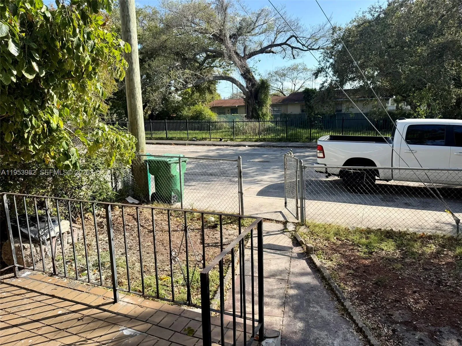 413 Nw 63rd St, Miami, Florida 33150, Miami, Florida 33150, 2 Bedrooms Bedrooms, ,1 BathroomBathrooms,Residential,For Sale,413 Nw 63rd St, Miami, Florida 33150,A11953982