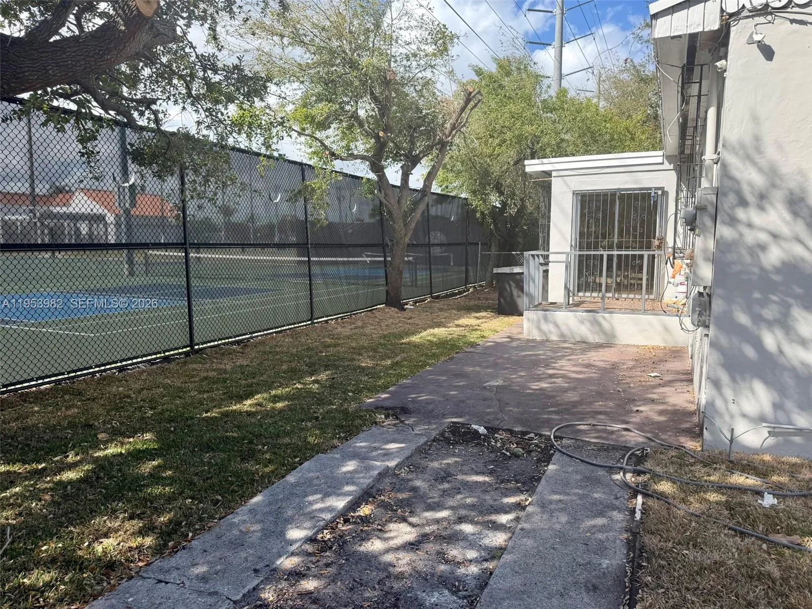 413 Nw 63rd St, Miami, Florida 33150, Miami, Florida 33150, 2 Bedrooms Bedrooms, ,1 BathroomBathrooms,Residential,For Sale,413 Nw 63rd St, Miami, Florida 33150,A11953982