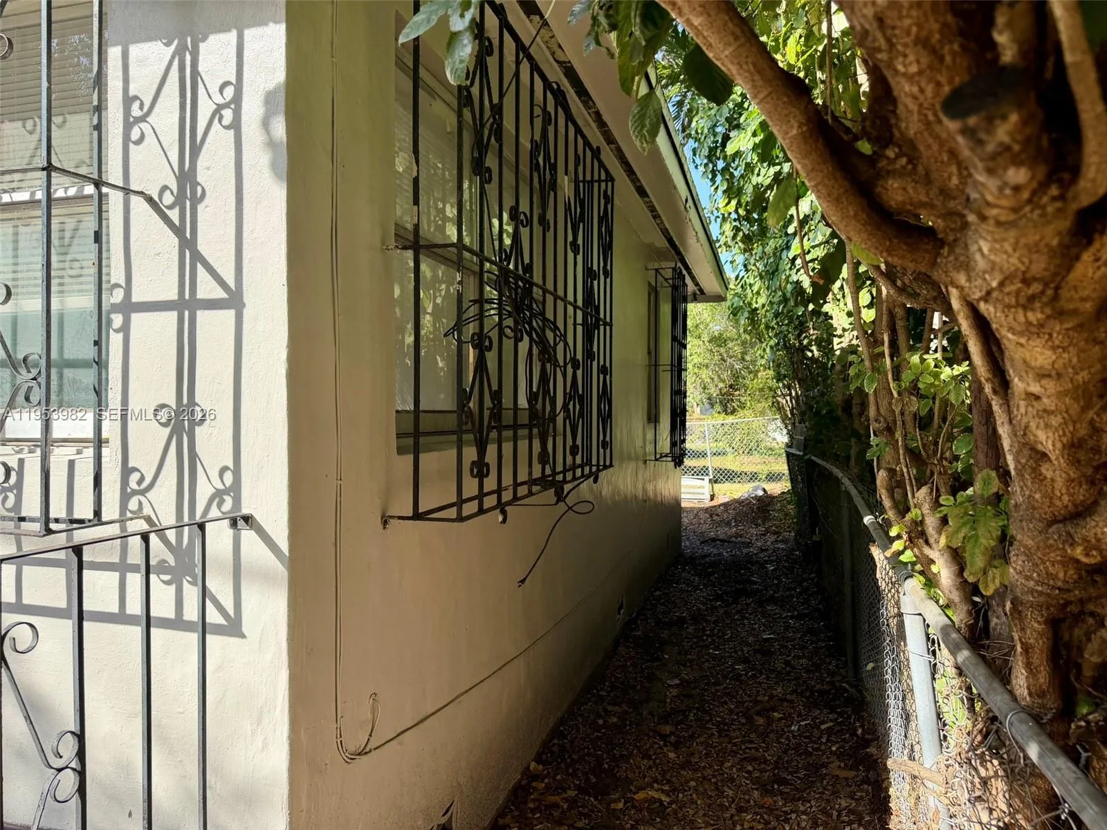 413 Nw 63rd St, Miami, Florida 33150, Miami, Florida 33150, 2 Bedrooms Bedrooms, ,1 BathroomBathrooms,Residential,For Sale,413 Nw 63rd St, Miami, Florida 33150,A11953982