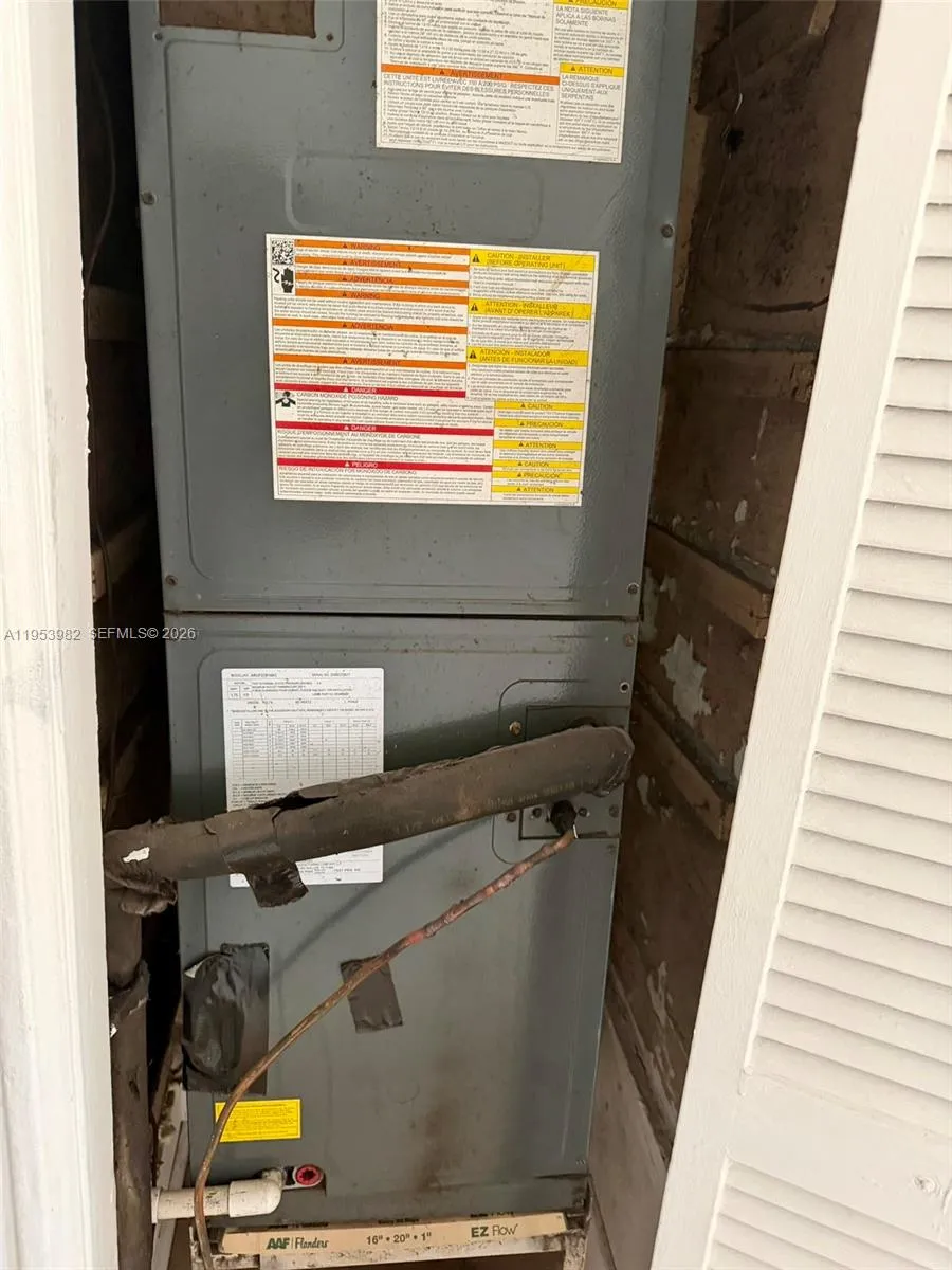 413 Nw 63rd St, Miami, Florida 33150, Miami, Florida 33150, 2 Bedrooms Bedrooms, ,1 BathroomBathrooms,Residential,For Sale,413 Nw 63rd St, Miami, Florida 33150,A11953982