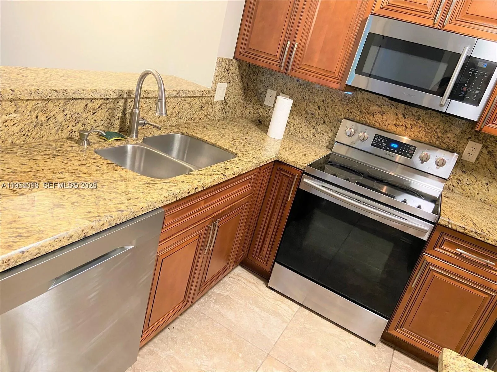 2133 Renaissance Blvd 306, Miramar, Florida 33025, Miramar, Florida 33025, 3 Bedrooms Bedrooms, ,2 BathroomsBathrooms,Residential,For Sale,2133 Renaissance Blvd 306, Miramar, Florida 33025,A11954093