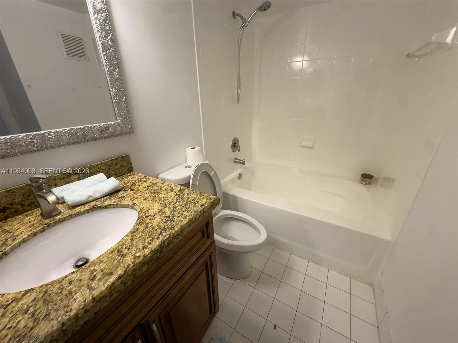 2133 Renaissance Blvd 306, Miramar, Florida 33025, Miramar, Florida 33025, 3 Bedrooms Bedrooms, ,2 BathroomsBathrooms,Residential,For Sale,2133 Renaissance Blvd 306, Miramar, Florida 33025,A11954093