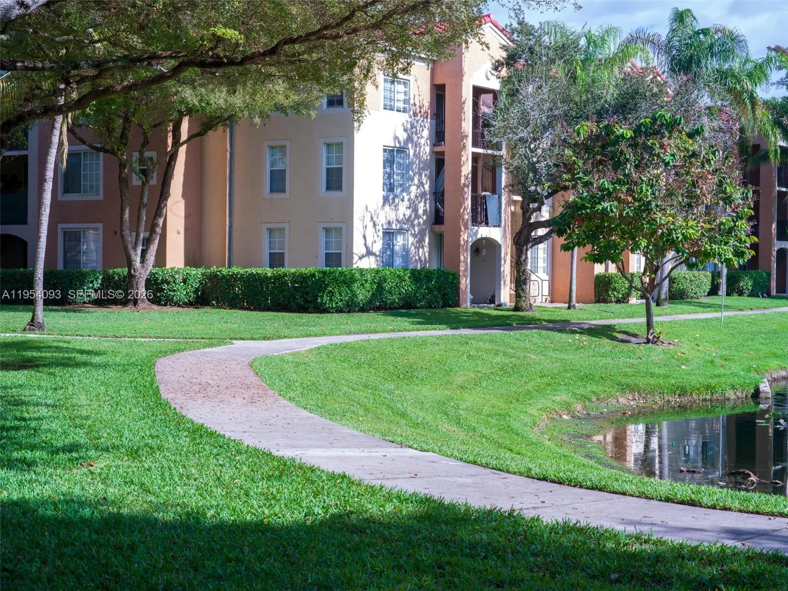 2133 Renaissance Blvd 306, Miramar, Florida 33025, Miramar, Florida 33025, 3 Bedrooms Bedrooms, ,2 BathroomsBathrooms,Residential,For Sale,2133 Renaissance Blvd 306, Miramar, Florida 33025,A11954093