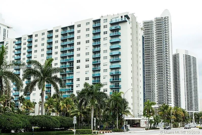 4001 S Ocean Dr 10b, Hollywood, Florida 33019, Hollywood, Florida 33019, 2 Bedrooms Bedrooms, ,2 BathroomsBathrooms,Residential,For Sale,4001 S Ocean Dr 10b, Hollywood, Florida 33019,A11954124