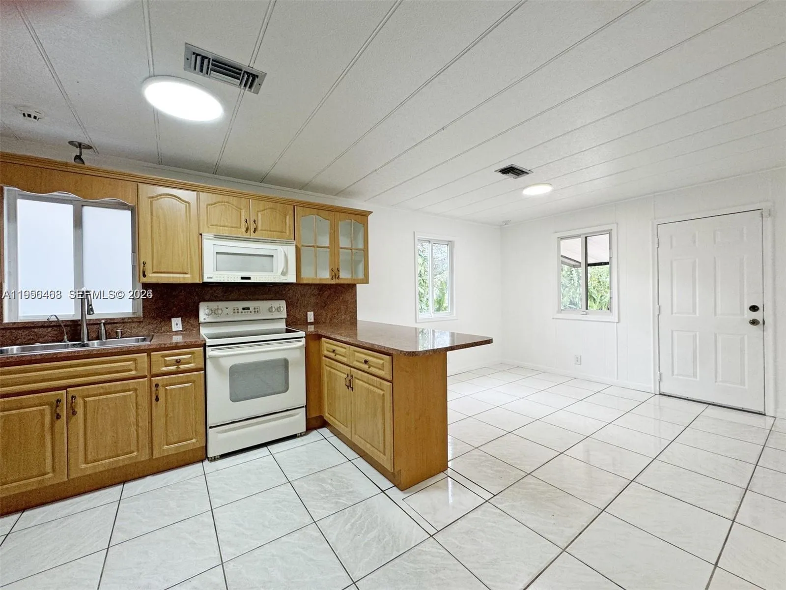 2982 Nw 95th St, Miami, Florida 33147, Miami, Florida 33147, 3 Bedrooms Bedrooms, ,2 BathroomsBathrooms,Residential,For Sale,2982 Nw 95th St, Miami, Florida 33147,A11950468