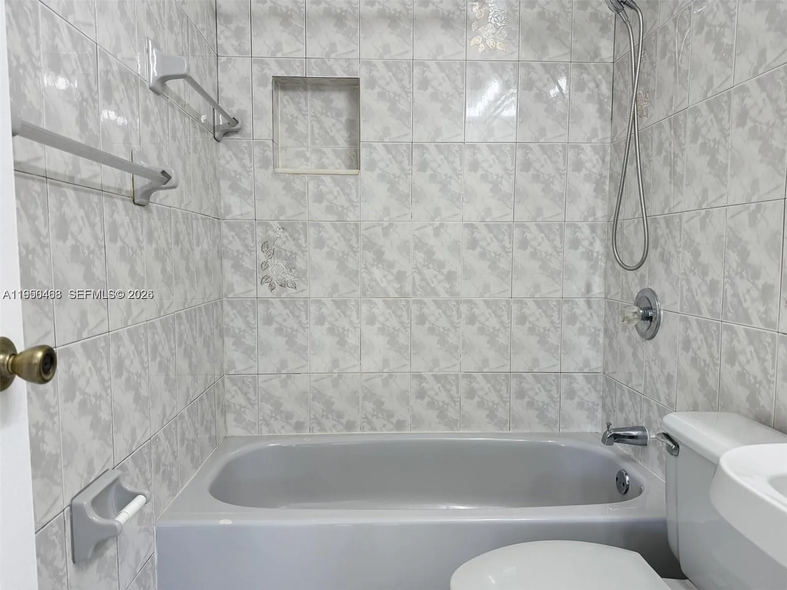 2982 Nw 95th St, Miami, Florida 33147, Miami, Florida 33147, 3 Bedrooms Bedrooms, ,2 BathroomsBathrooms,Residential,For Sale,2982 Nw 95th St, Miami, Florida 33147,A11950468