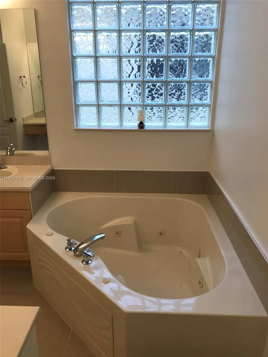 19351 Sw 61st St 19351, Pembroke Pines, Florida 33, Pembroke Pines, Florida 33332, 4 Bedrooms Bedrooms, ,2 BathroomsBathrooms,Residential Lease,For Rent,19351 Sw 61st St 19351, Pembroke Pines, Florida 33,A11954135