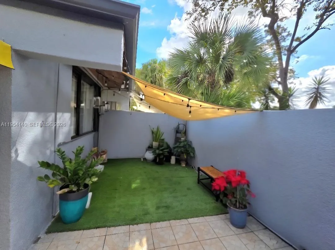 Patio\n