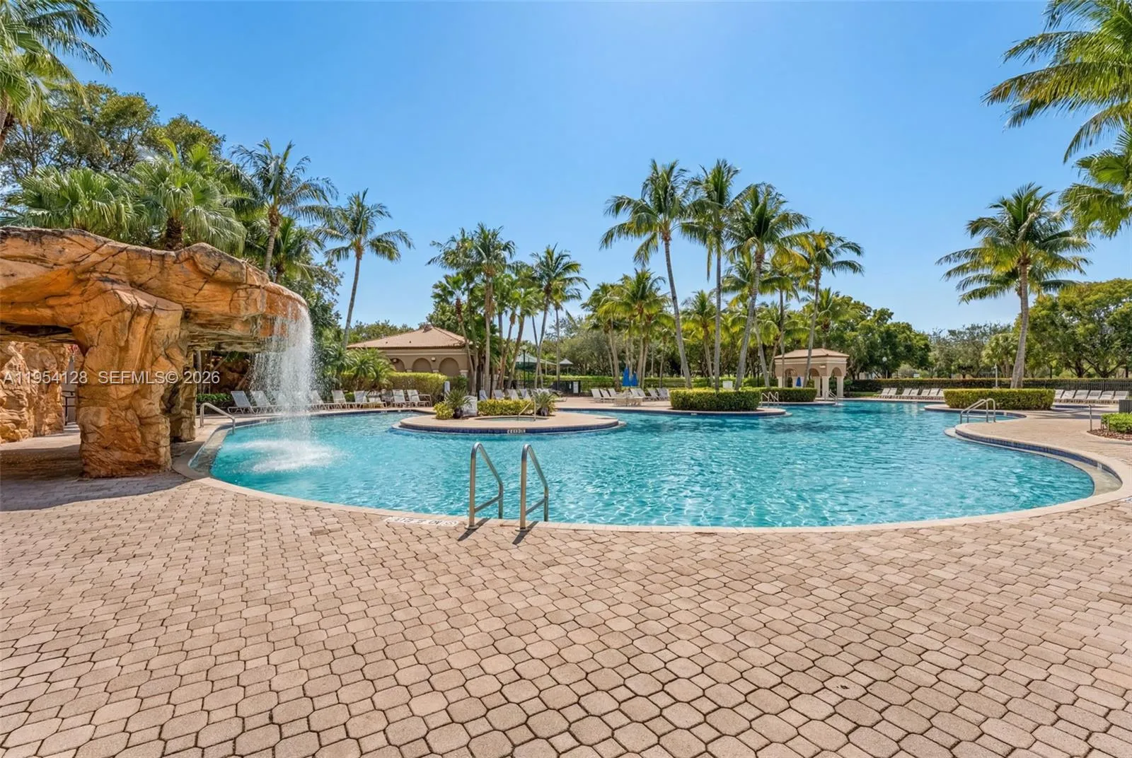 5262 Sw 158th Ave, Miramar, Florida 33027, Miramar, Florida 33027, 6 Bedrooms Bedrooms, ,3 BathroomsBathrooms,Residential,For Sale,5262 Sw 158th Ave, Miramar, Florida 33027,A11954128