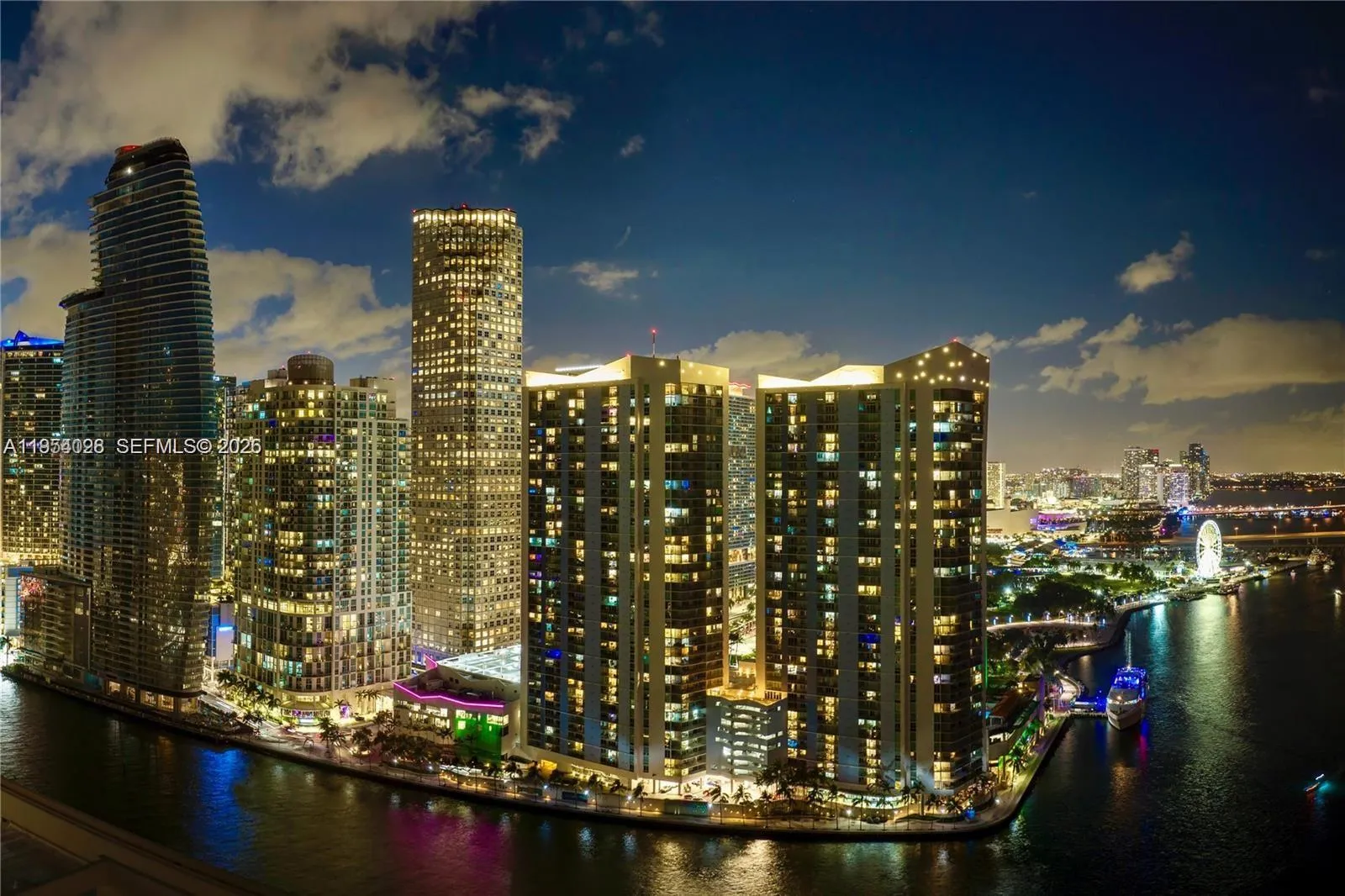 325 S Biscayne Blvd Lph 17, Miami, Florida 33131, Miami, Florida 33131, 1 Bedroom Bedrooms, ,1 BathroomBathrooms,Residential,For Sale,325 S Biscayne Blvd Lph 17, Miami, Florida 33131,A11954028