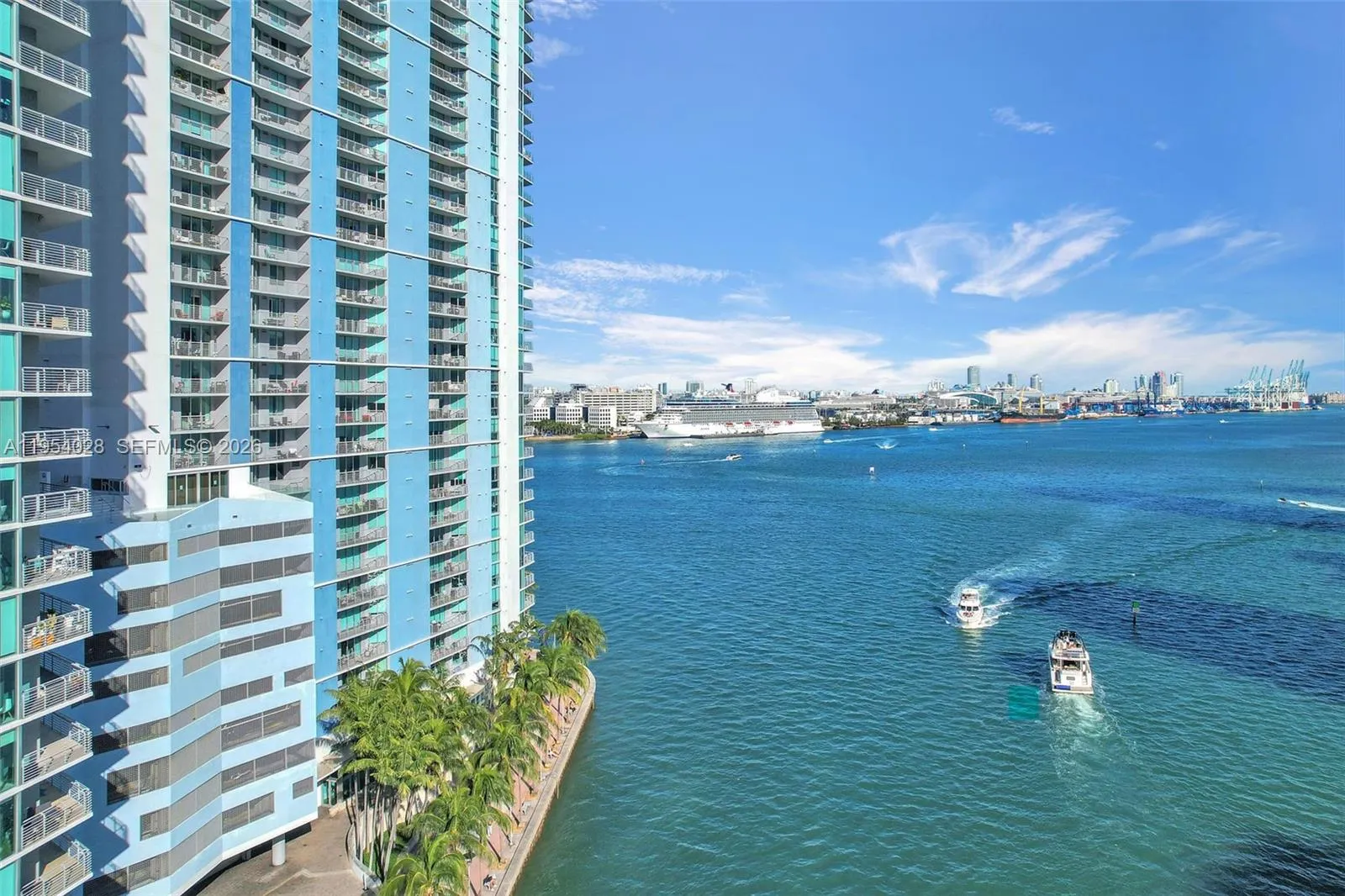 325 S Biscayne Blvd Lph 17, Miami, Florida 33131, Miami, Florida 33131, 1 Bedroom Bedrooms, ,1 BathroomBathrooms,Residential,For Sale,325 S Biscayne Blvd Lph 17, Miami, Florida 33131,A11954028