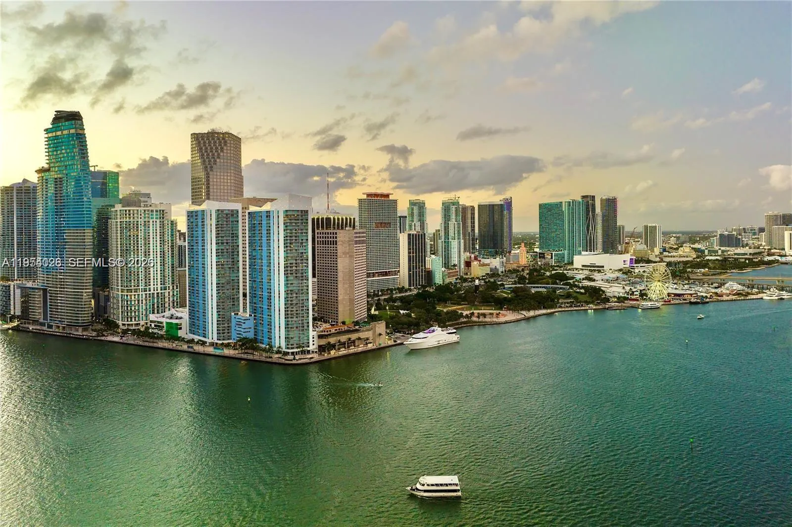 325 S Biscayne Blvd Lph 17, Miami, Florida 33131, Miami, Florida 33131, 1 Bedroom Bedrooms, ,1 BathroomBathrooms,Residential,For Sale,325 S Biscayne Blvd Lph 17, Miami, Florida 33131,A11954028