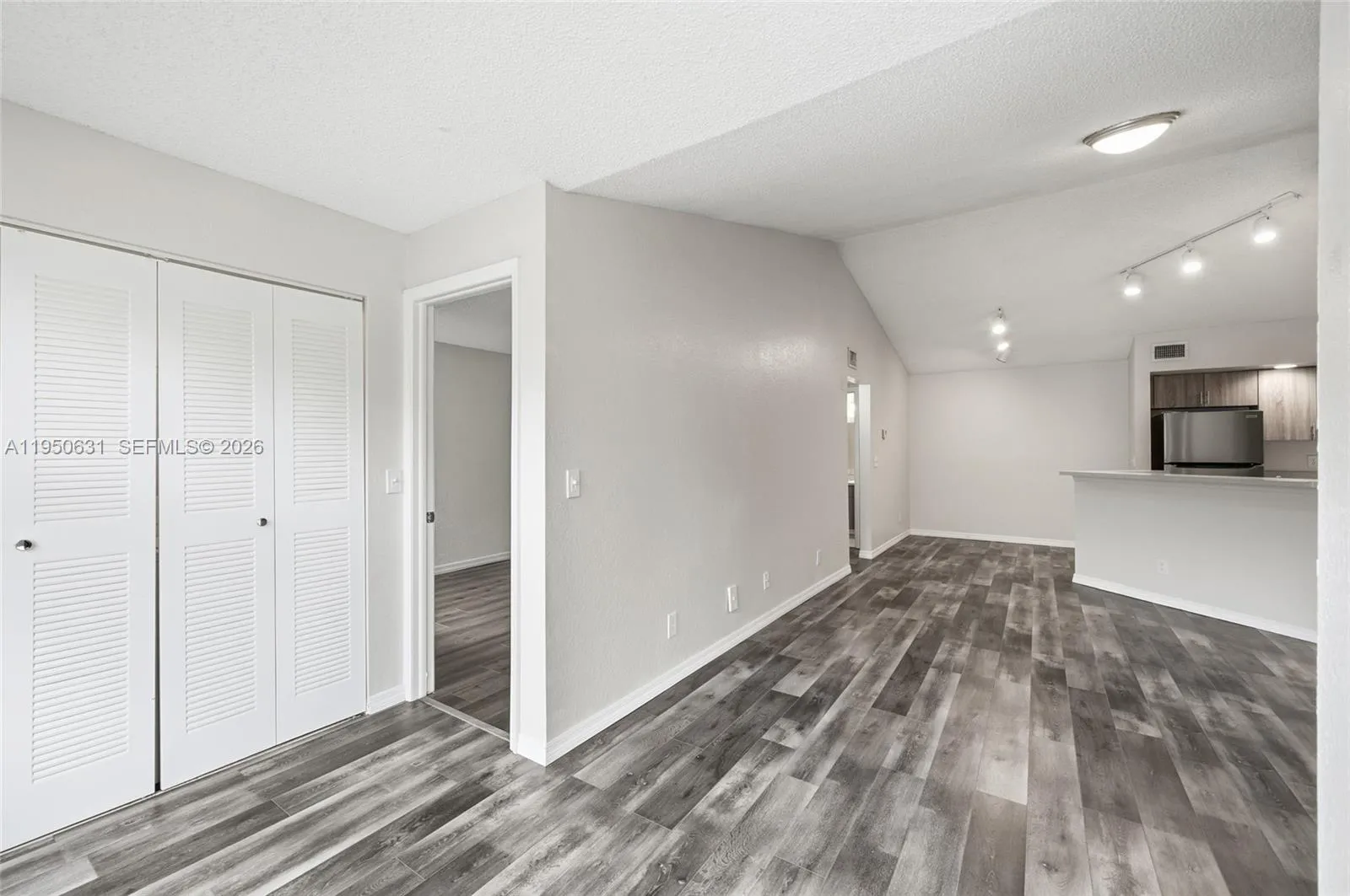 437 Vista Isles Dr 2224, Sunrise, Florida 33325, Sunrise, Florida 33325, 1 Bedroom Bedrooms, ,1 BathroomBathrooms,Residential Lease,For Rent,437 Vista Isles Dr 2224, Sunrise, Florida 33325,A11950631