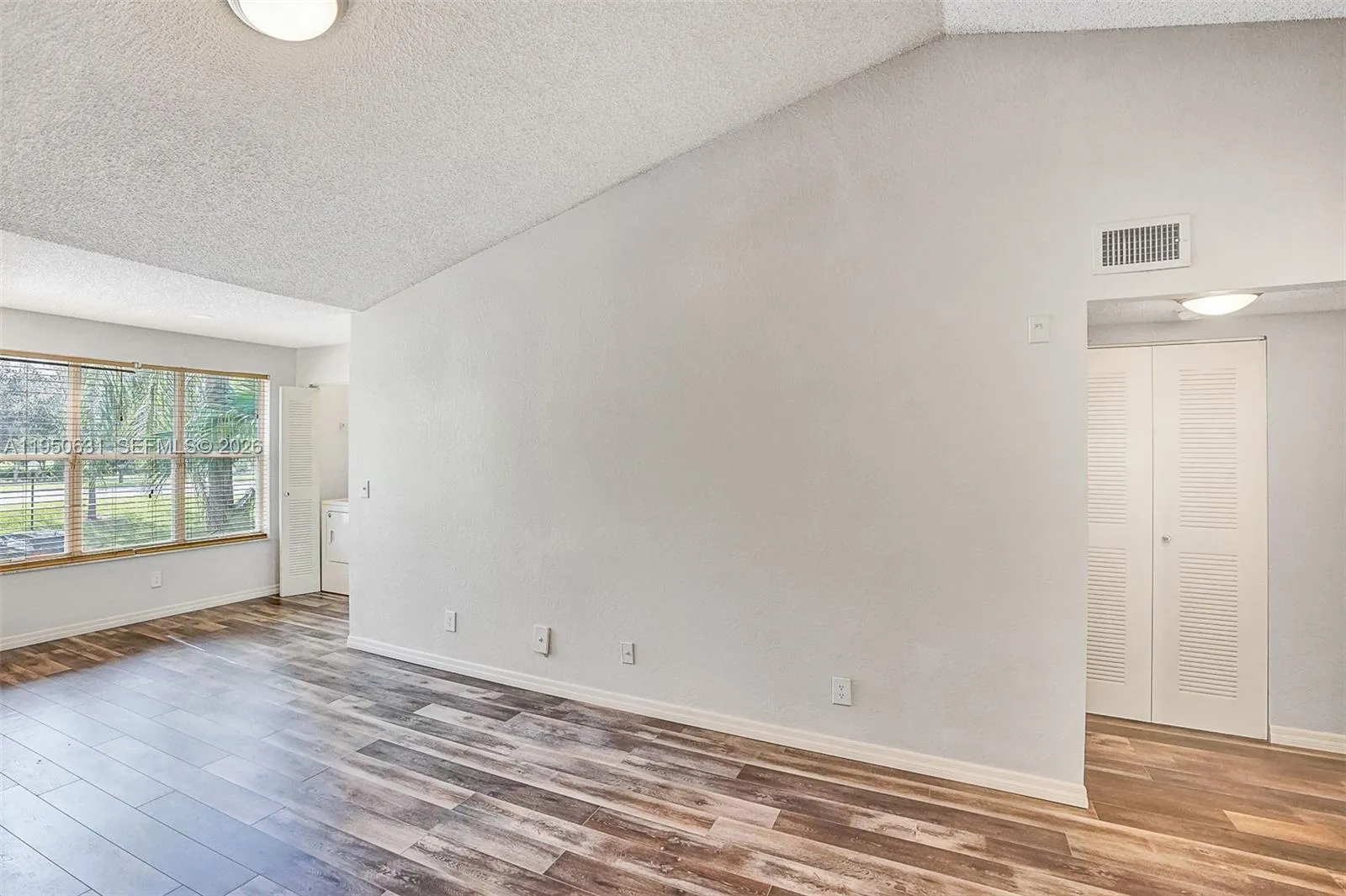 437 Vista Isles Dr 2224, Sunrise, Florida 33325, Sunrise, Florida 33325, 1 Bedroom Bedrooms, ,1 BathroomBathrooms,Residential Lease,For Rent,437 Vista Isles Dr 2224, Sunrise, Florida 33325,A11950631