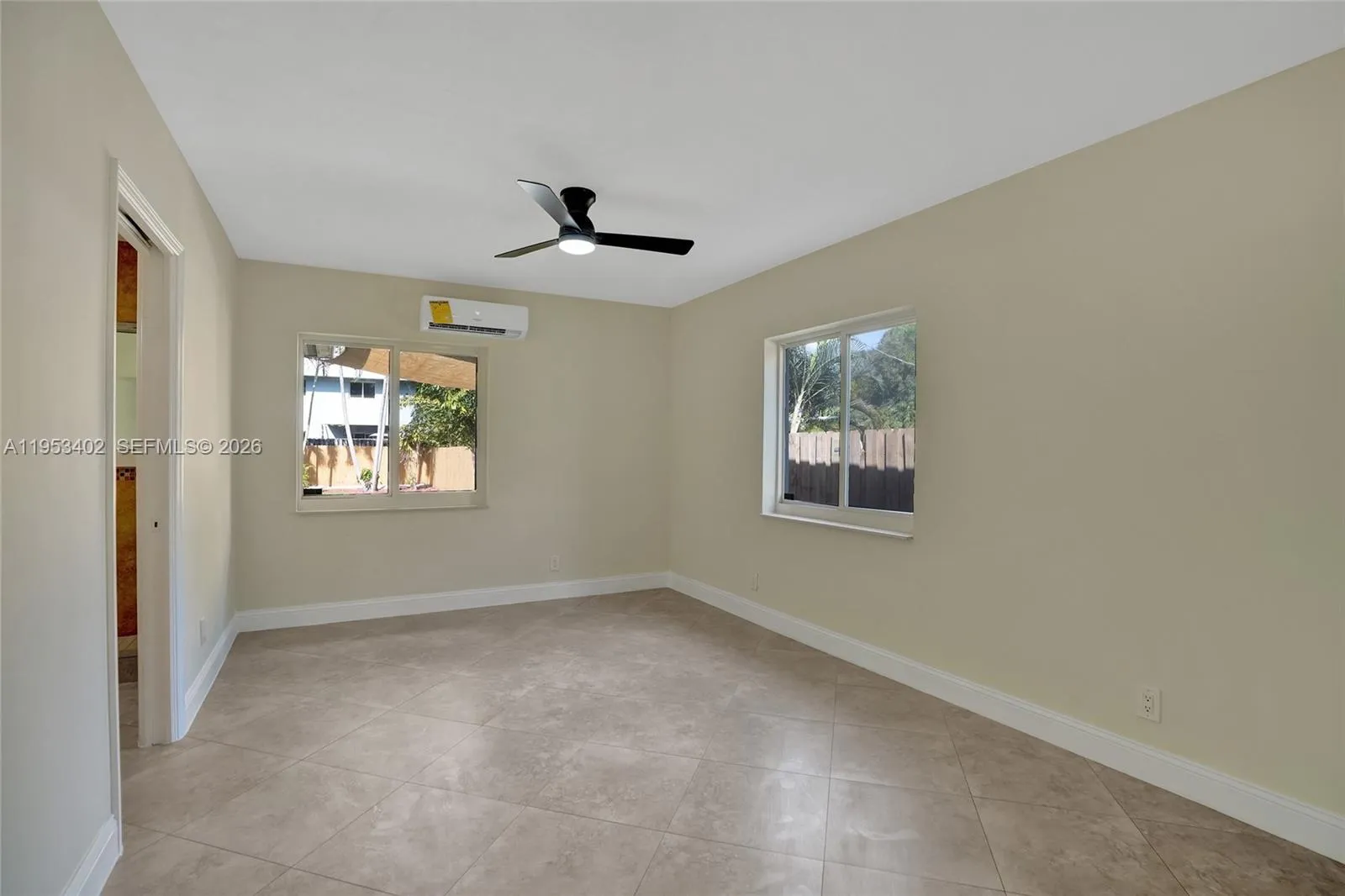 (1429) #2  -NEW mini splits, NEW LED fan