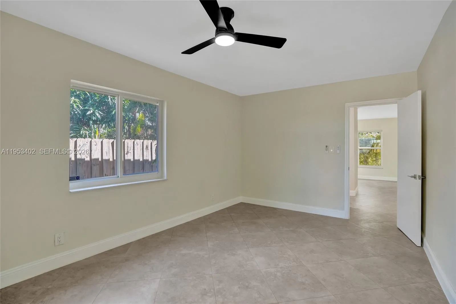 (1429) #2  -NEW mini splits, NEW LED fan