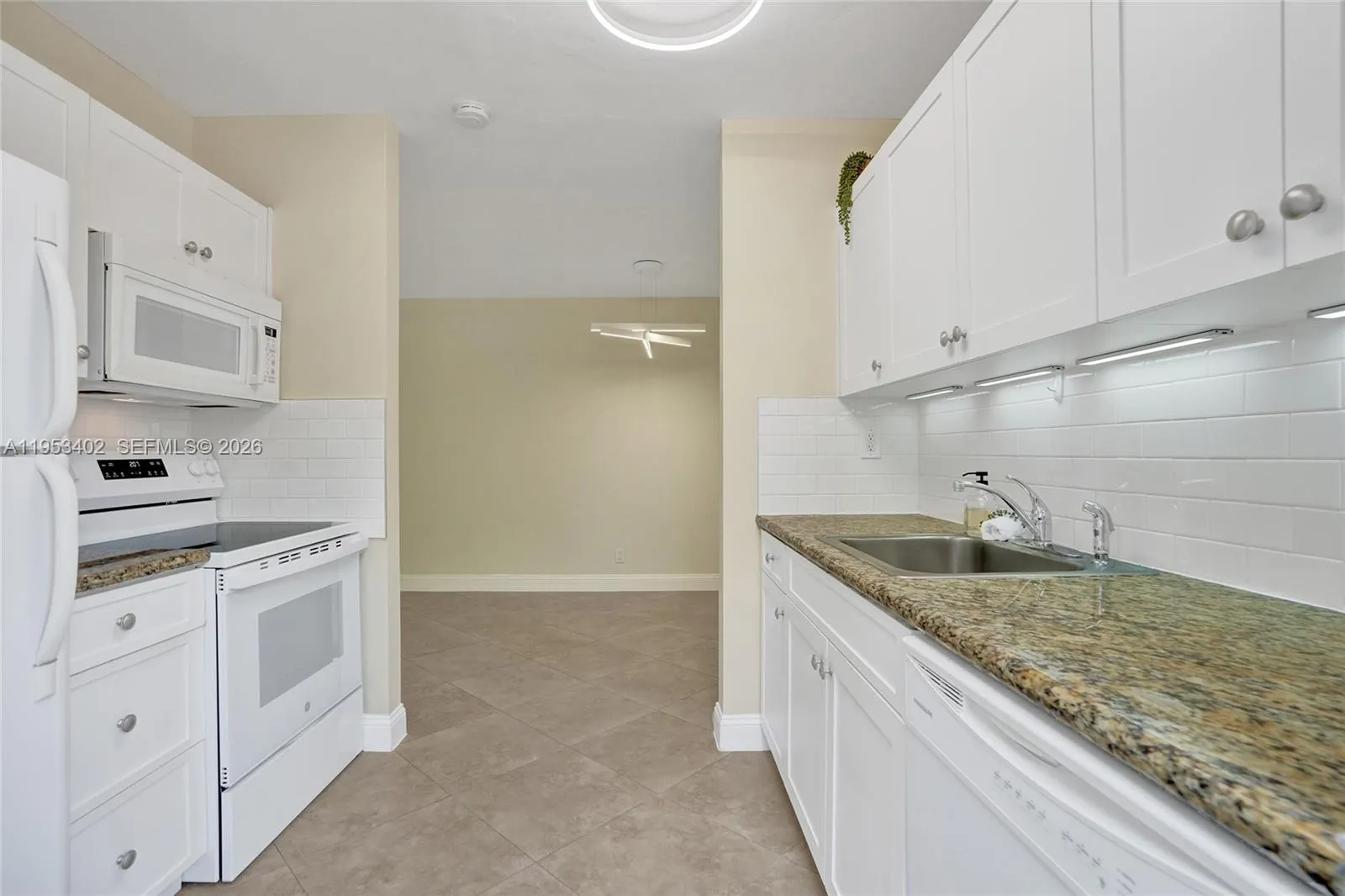 (1429) #2  -NEW interior paint