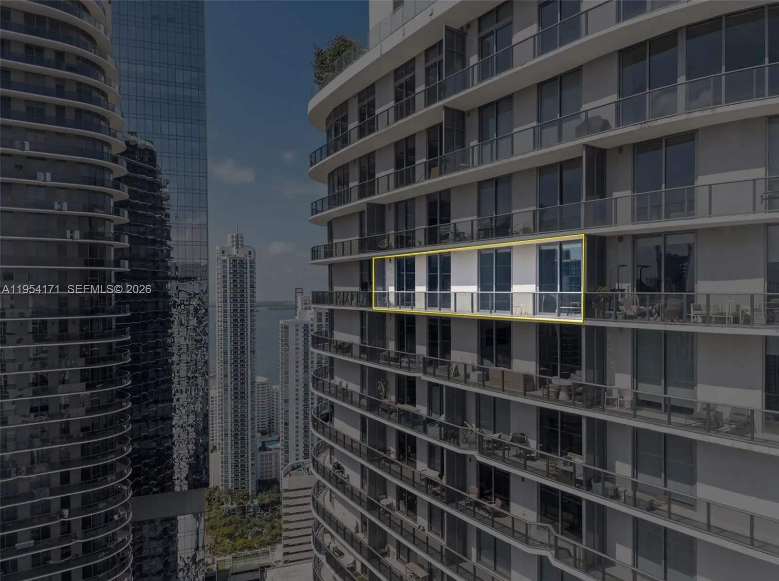 45 Sw 9th St Lph-4609, Miami, Florida 33130, Miami, Florida 33130, 3 Bedrooms Bedrooms, ,3 BathroomsBathrooms,Residential Lease,For Rent,45 Sw 9th St Lph-4609, Miami, Florida 33130,A11954171