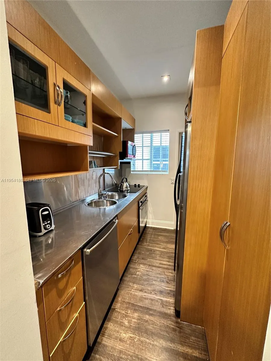 1330 Drexel Ave 105, Miami Beach, Florida 33139, Miami Beach, Florida 33139, 1 Bedroom Bedrooms, ,1 BathroomBathrooms,Residential Lease,For Rent,1330 Drexel Ave 105, Miami Beach, Florida 33139,A11954180