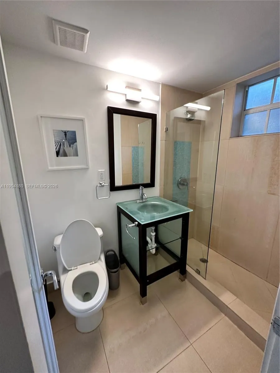 1330 Drexel Ave 105, Miami Beach, Florida 33139, Miami Beach, Florida 33139, 1 Bedroom Bedrooms, ,1 BathroomBathrooms,Residential Lease,For Rent,1330 Drexel Ave 105, Miami Beach, Florida 33139,A11954180