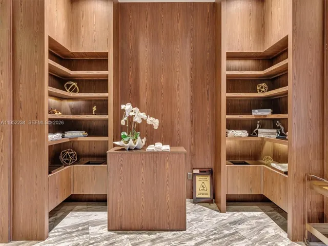Closet
