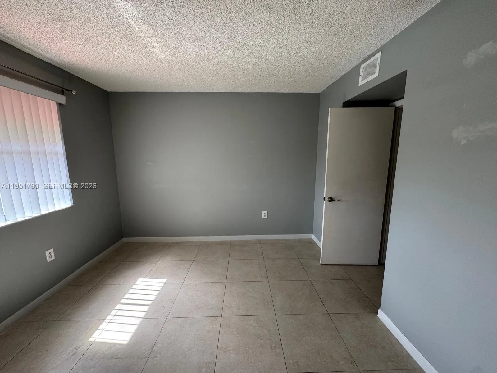 8620 Nw 3rd Ln 506-5, Miami, Florida 33126, Miami, Florida 33126, 3 Bedrooms Bedrooms, ,2 BathroomsBathrooms,Residential Lease,For Rent,8620 Nw 3rd Ln 506-5, Miami, Florida 33126,A11951780