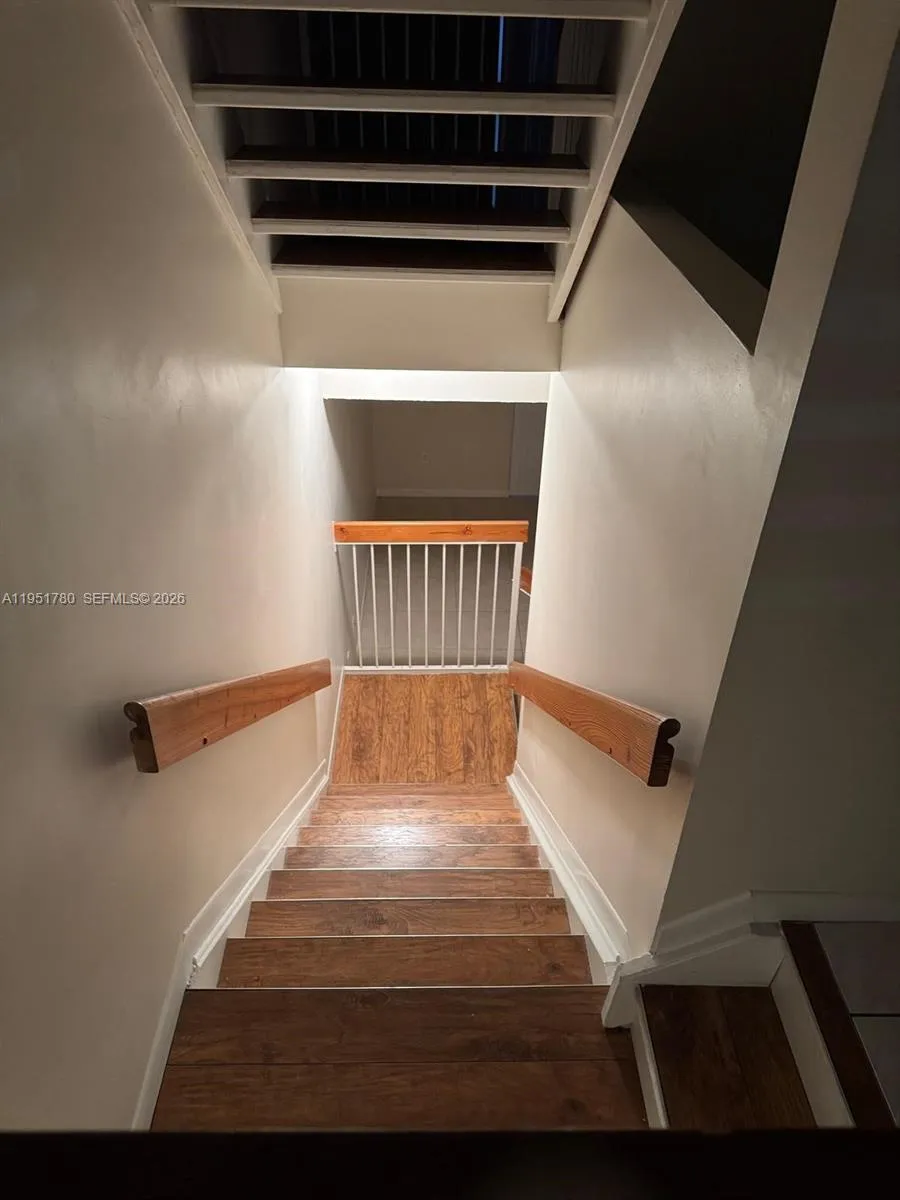 8620 Nw 3rd Ln 506-5, Miami, Florida 33126, Miami, Florida 33126, 3 Bedrooms Bedrooms, ,2 BathroomsBathrooms,Residential Lease,For Rent,8620 Nw 3rd Ln 506-5, Miami, Florida 33126,A11951780