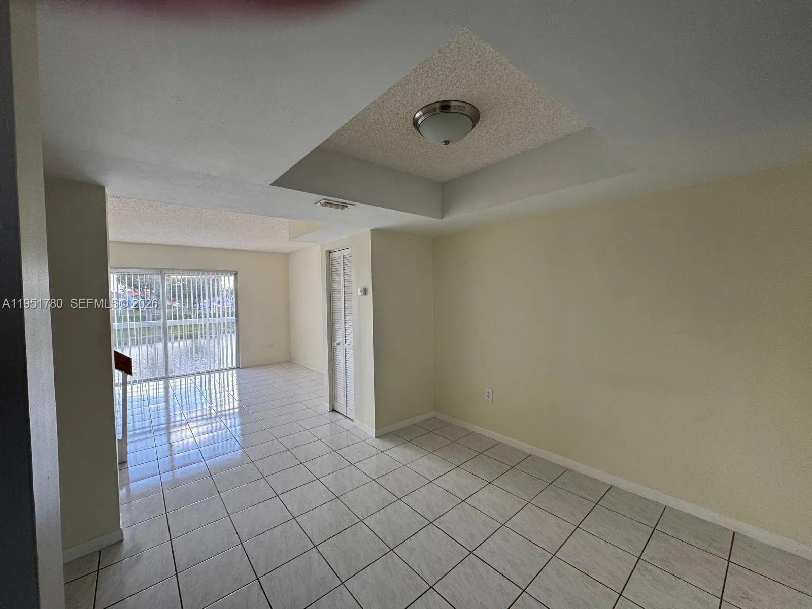 8620 Nw 3rd Ln 506-5, Miami, Florida 33126, Miami, Florida 33126, 3 Bedrooms Bedrooms, ,2 BathroomsBathrooms,Residential Lease,For Rent,8620 Nw 3rd Ln 506-5, Miami, Florida 33126,A11951780